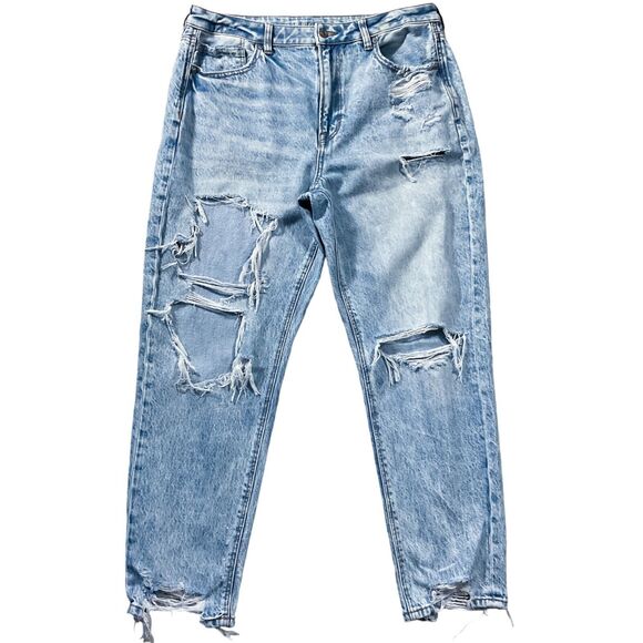 American Eagle Outfitters Denim - American Eagle Womens Jeans size 14 Light Wash Mom x28"in Destroyed Cotton Denim